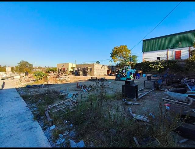 BUSINESS FOR SALE IN SOUTHERNWOOD
